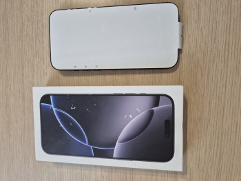 Syndyk sprzeda - smartfon iPhone 16 Pro Max, 256