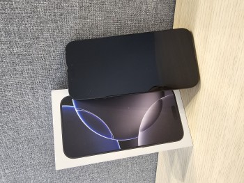 Syndyk sprzeda - smartfon iPone Pro Max 256 GB