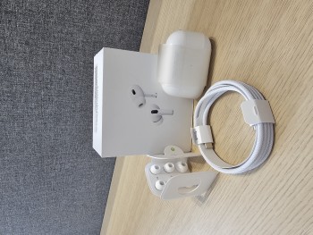 Syndyk sprzeda - słuchawki Apple AirPods Pro 2