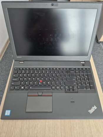 Syndyk sprzeda - laptop Lenovo Think Pad T560 15,6” i5-6300U